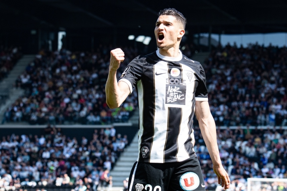 九游体育官网关于阿贾克斯发布备战花絮；赛前状态回暖；法甲任务艰巨；球探报告显示潜力的信息