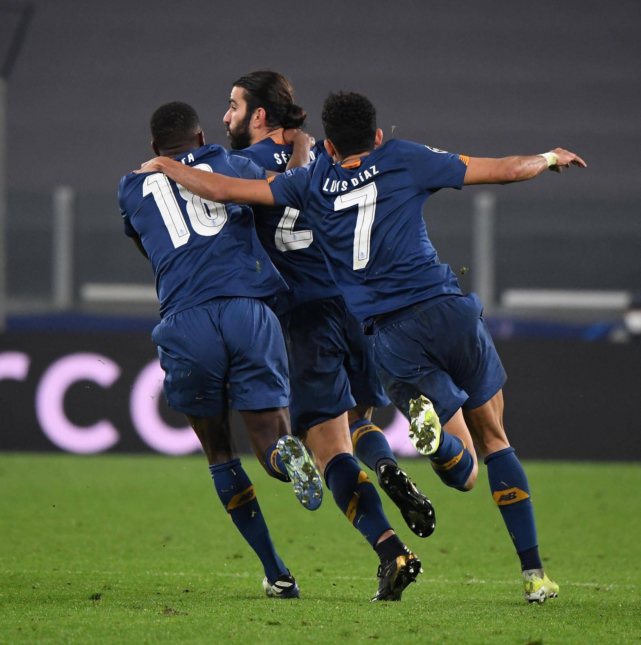 九游体育包含利物浦伤情更新备战西甲转会期拉齐奥备战葡超，那不勒斯围绕英超豪取连胜看傻球迷的词条